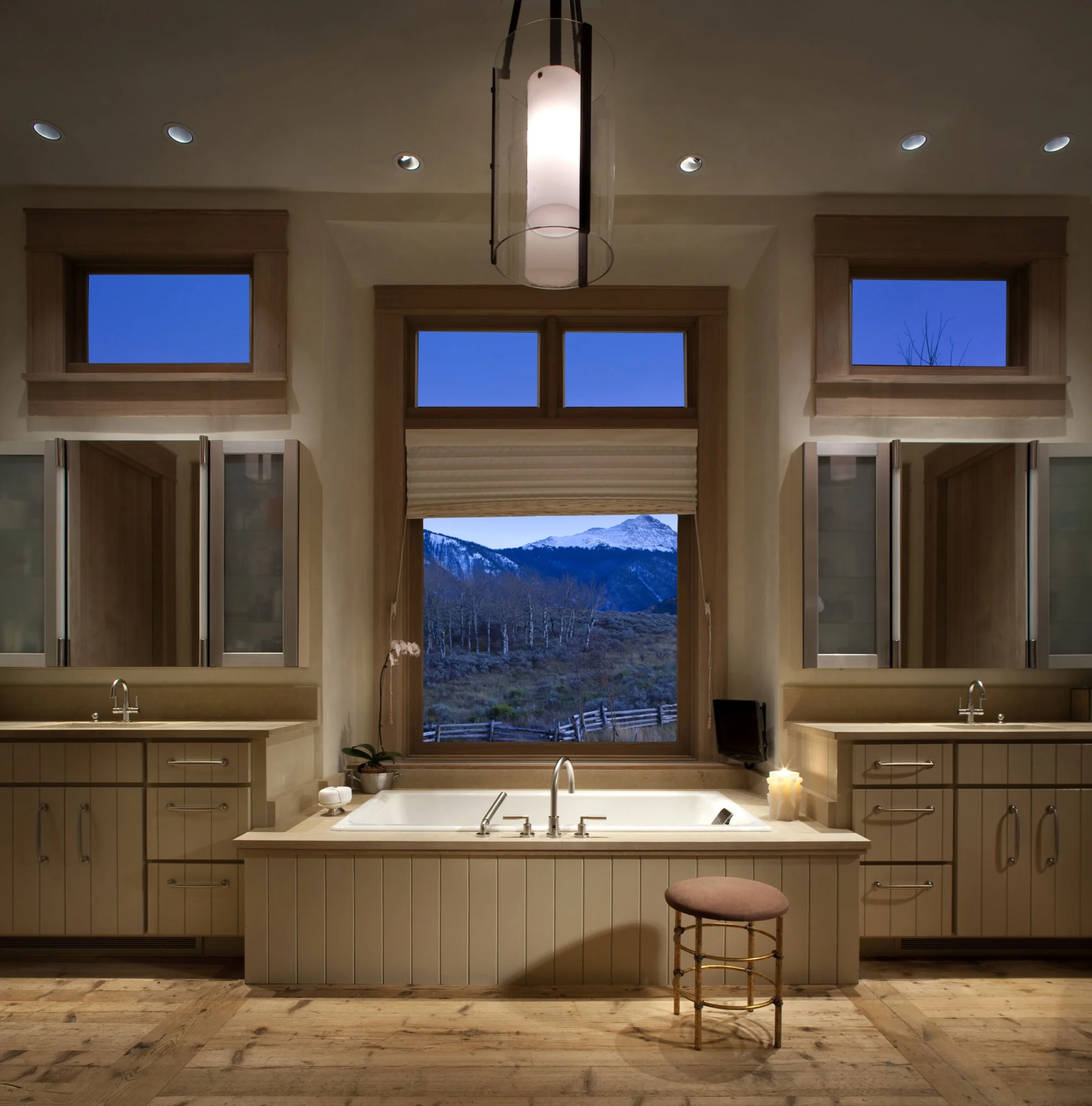 Rustic With a View landscape setting