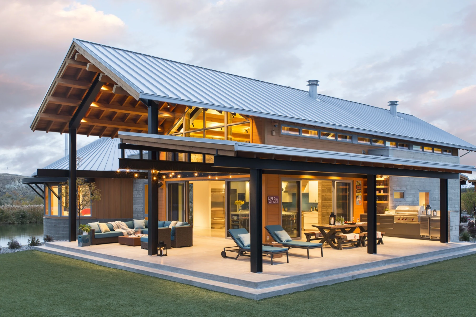 Desert Retreat exterior