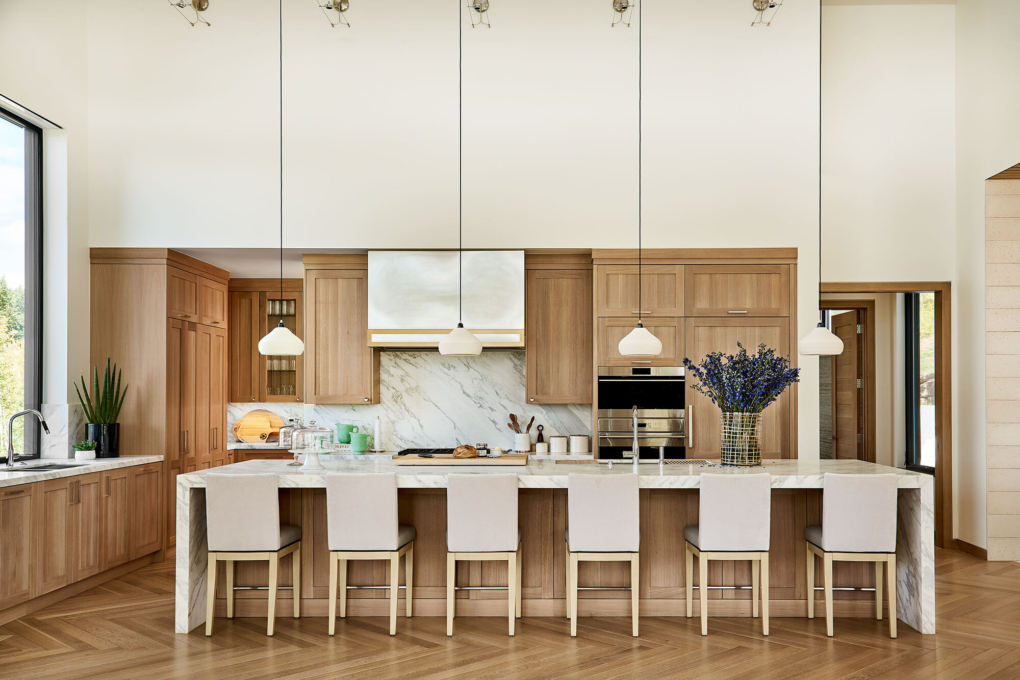 Modern Altitude open kitchen and dining