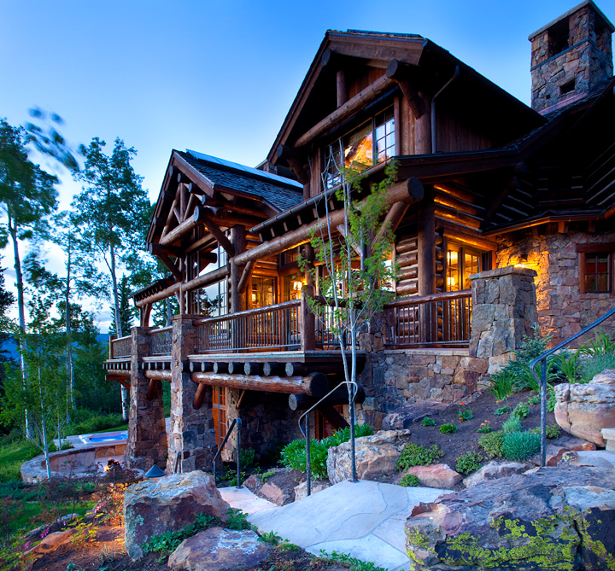 a close up exterior view of the colorado traditional style home bachelor gulch